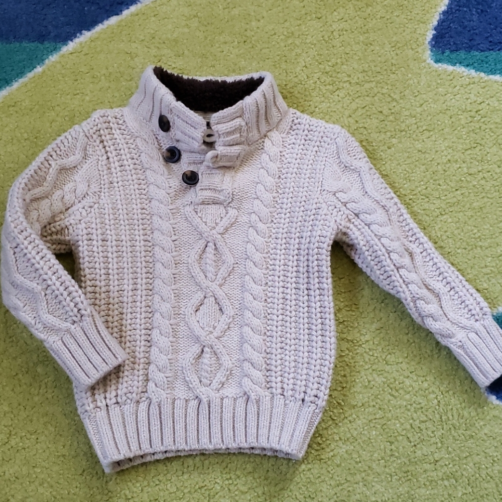 LIKE NEW 2T baby Gap boys cable knit sweater